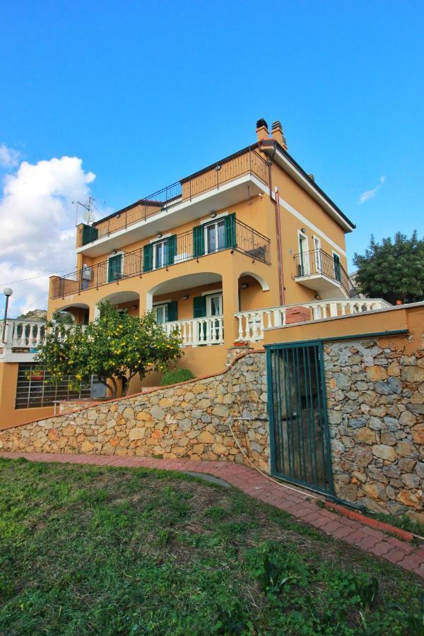 Villa A Carubba Du Bungiurnu Borgio Verezzi Exterior foto